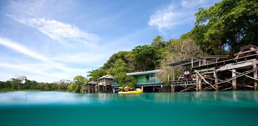 Lusia'S Lagoon Chalets Salelologa 外观 照片